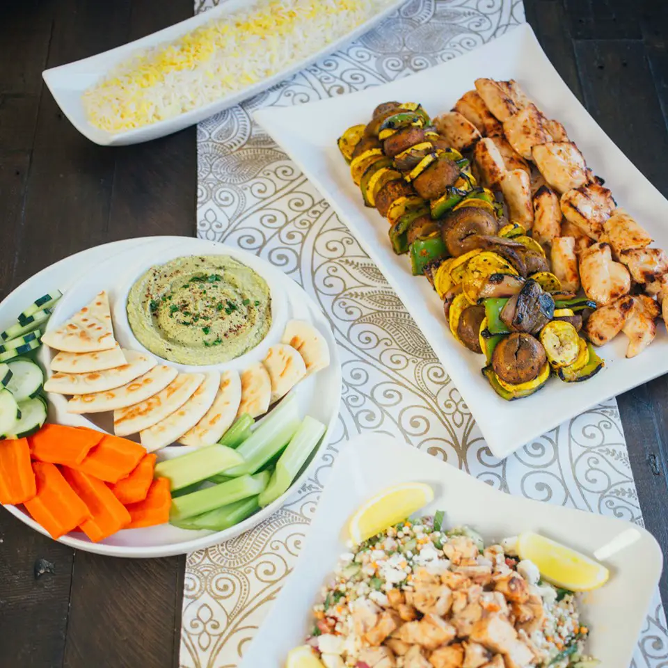 Luna Grill Menu Specials and Deals: Kids Free 20% Off Luna Grill Menu Specials and Deals: Kids Free 20% Off