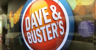 Dave & Buster's