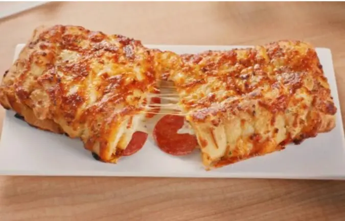 Domino's Pepperoni Stuffed Cheesy Bread